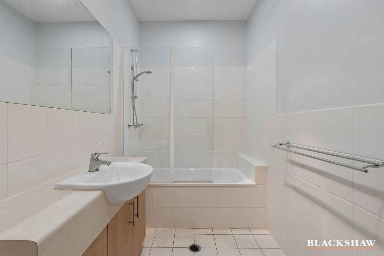 21/23-25 Jerrabomberra Avenue Narrabundah