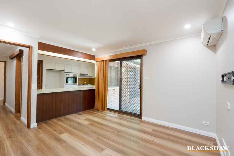 83 Buvelot Street Weston 83 Buvelot Street Weston