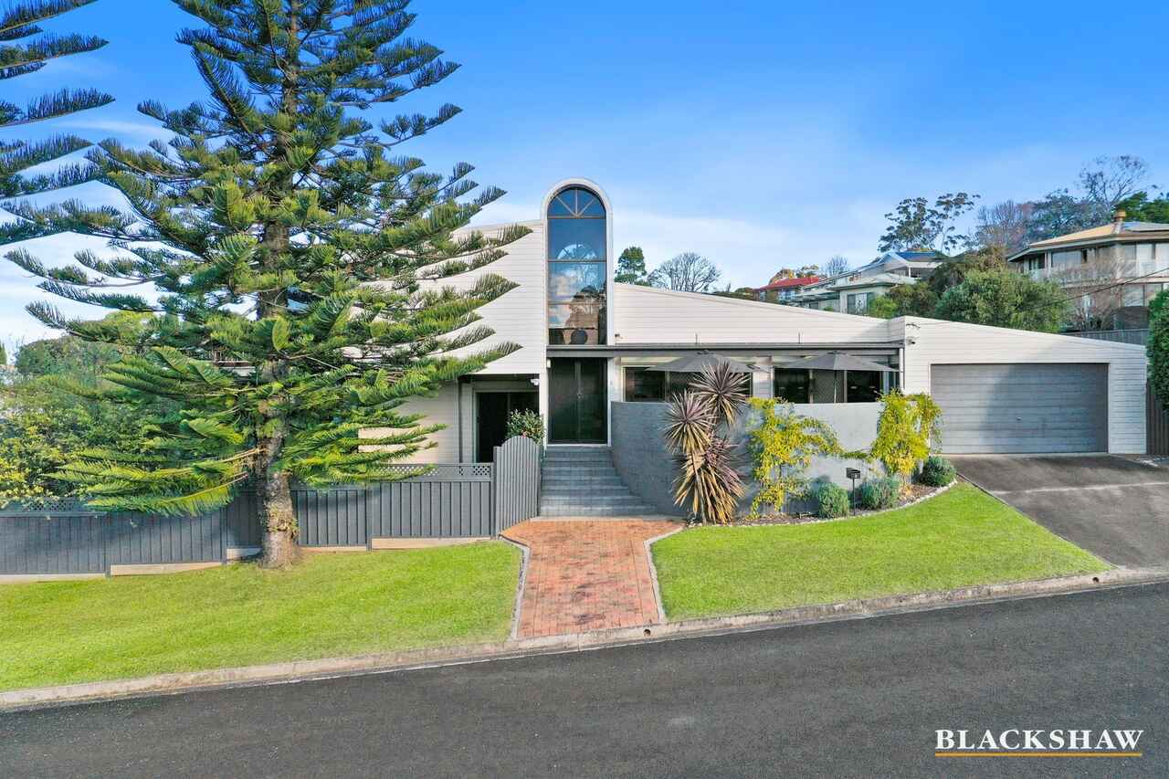 2 Pine Street Batehaven