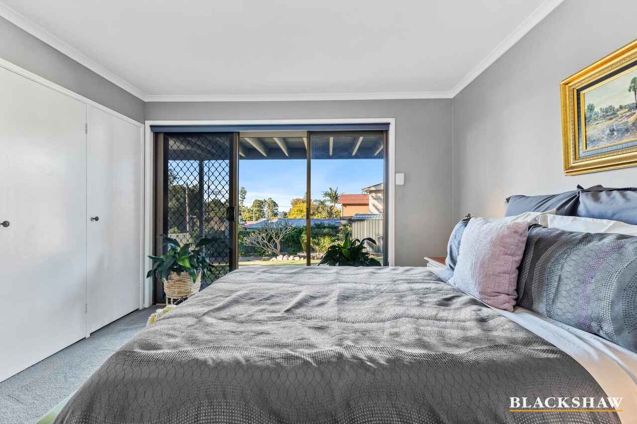2 Pine Street Batehaven