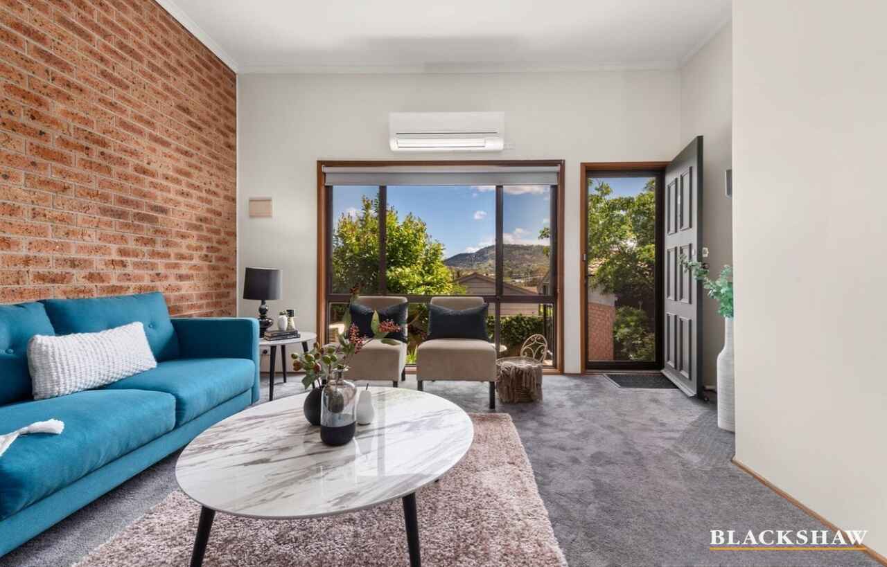 12/4 Mansfield Place Phillip