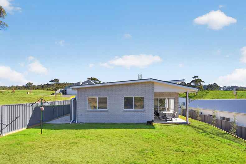 75 Saltwood Drive Rosedale