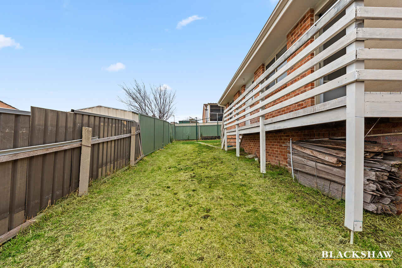 2/36 Kinsella Street Queanbeyan