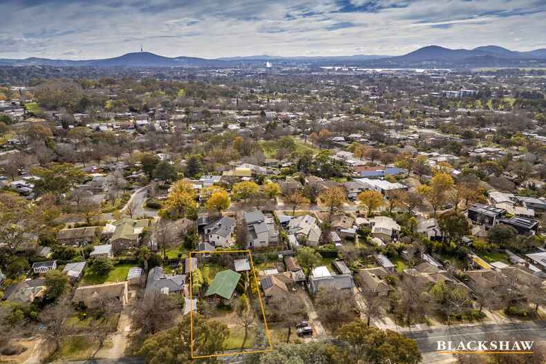 294 Goyder Street Narrabundah 294 Goyder Street Narrabundah