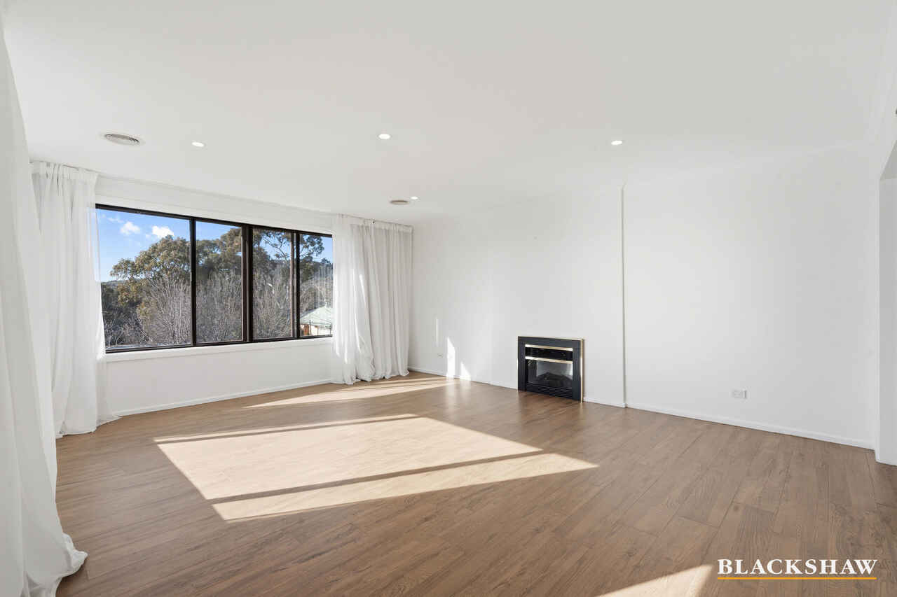 2 Eleanora Street Fisher