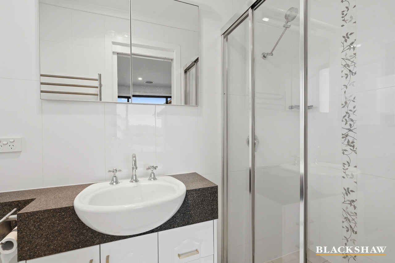 2 Eleanora Street Fisher
