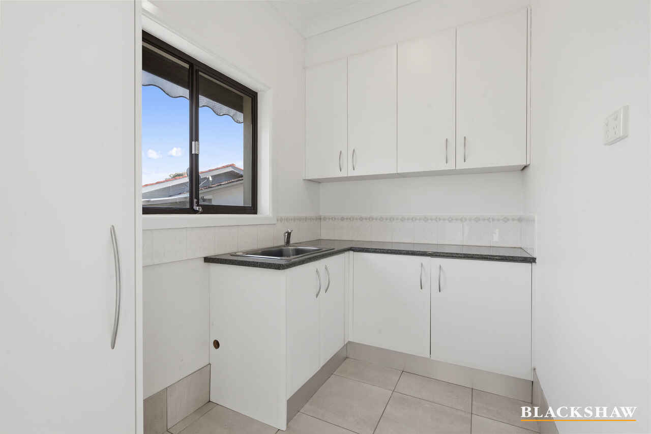 2 Eleanora Street Fisher