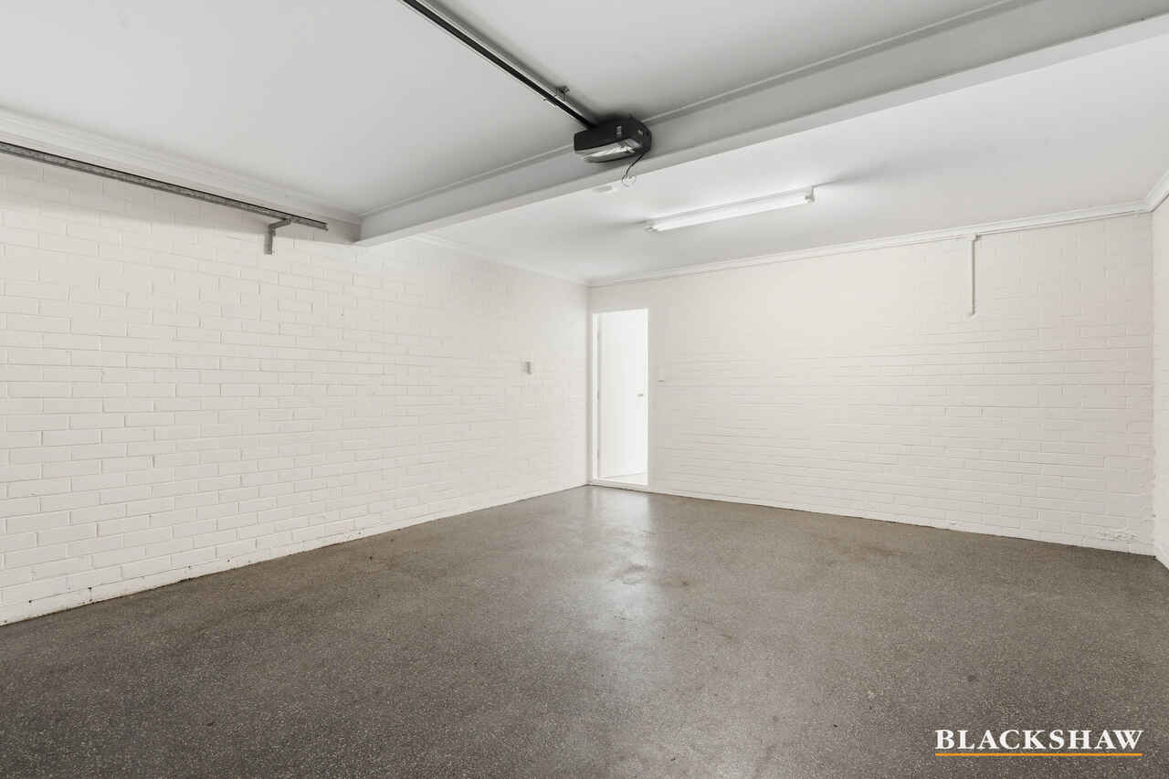 2 Eleanora Street Fisher