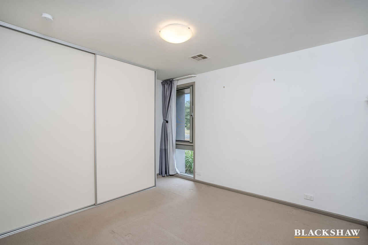 1/11 Cordeaux Street Duffy