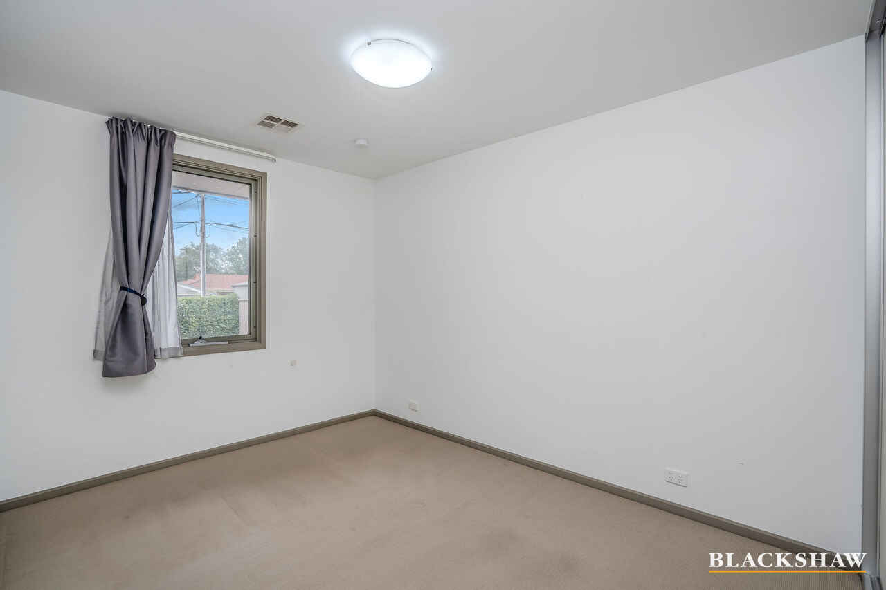 1/11 Cordeaux Street Duffy