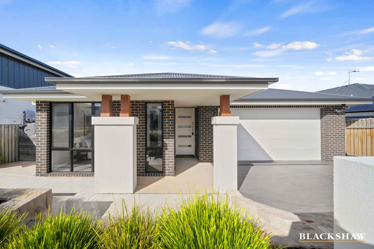 11 Giordano Street Denman Prospect