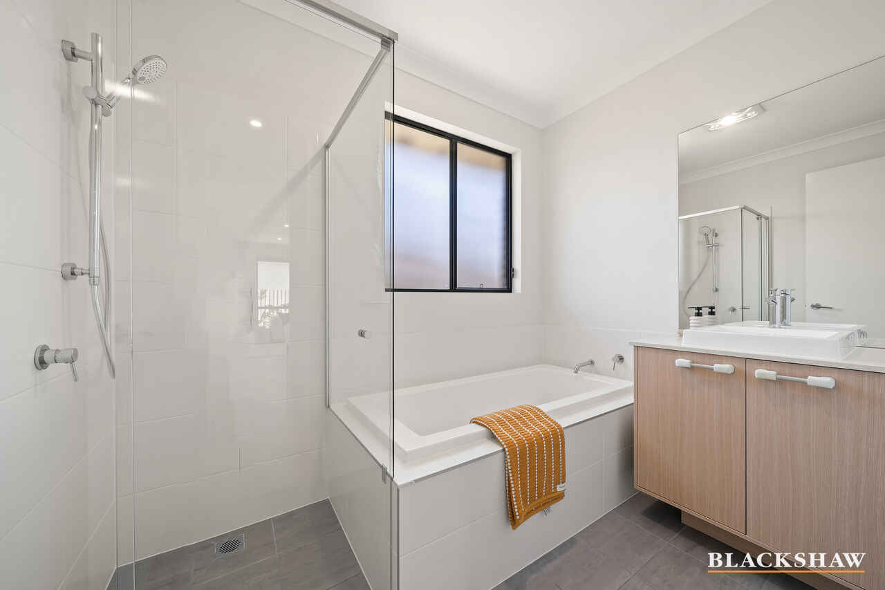 11 Giordano Street Denman Prospect