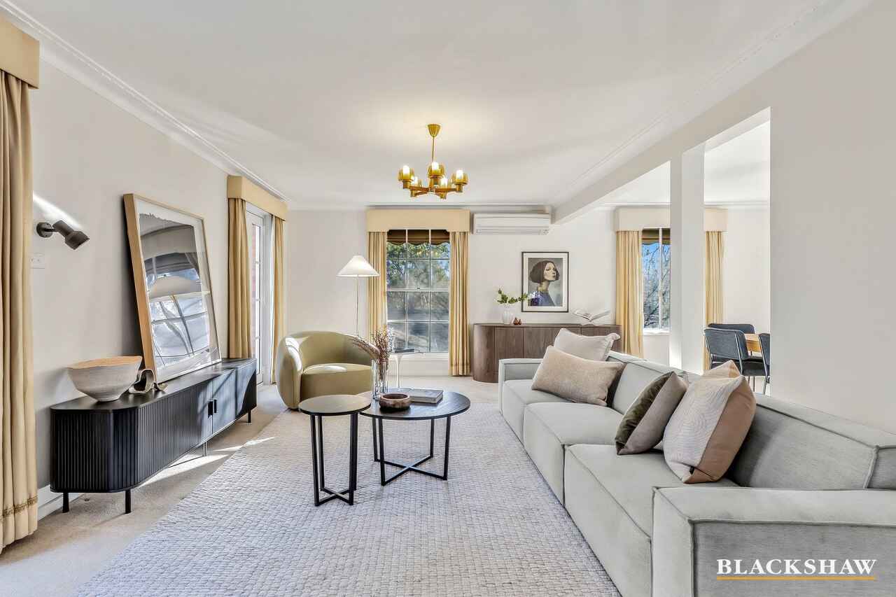 3 Curlewis Crescent Garran