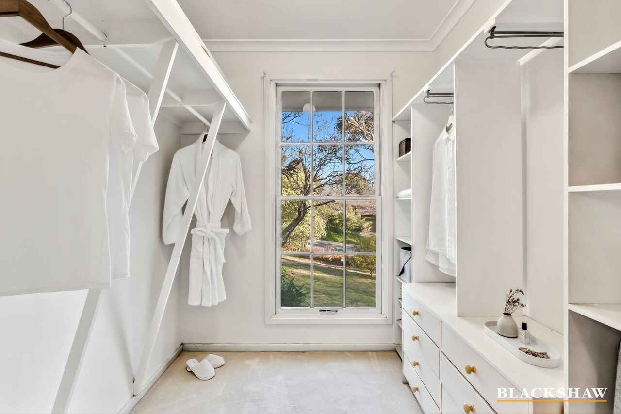 3 Curlewis Crescent Garran