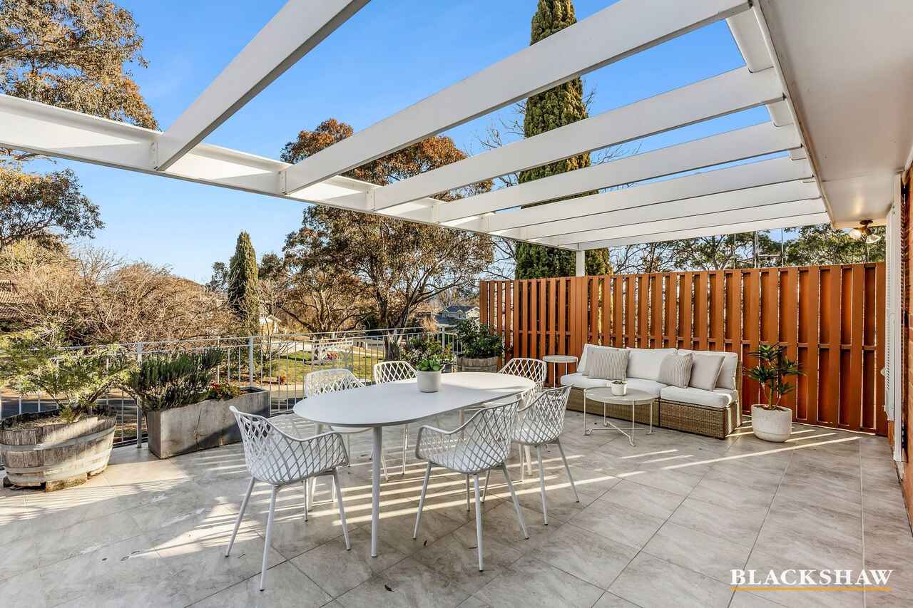 3 Curlewis Crescent Garran