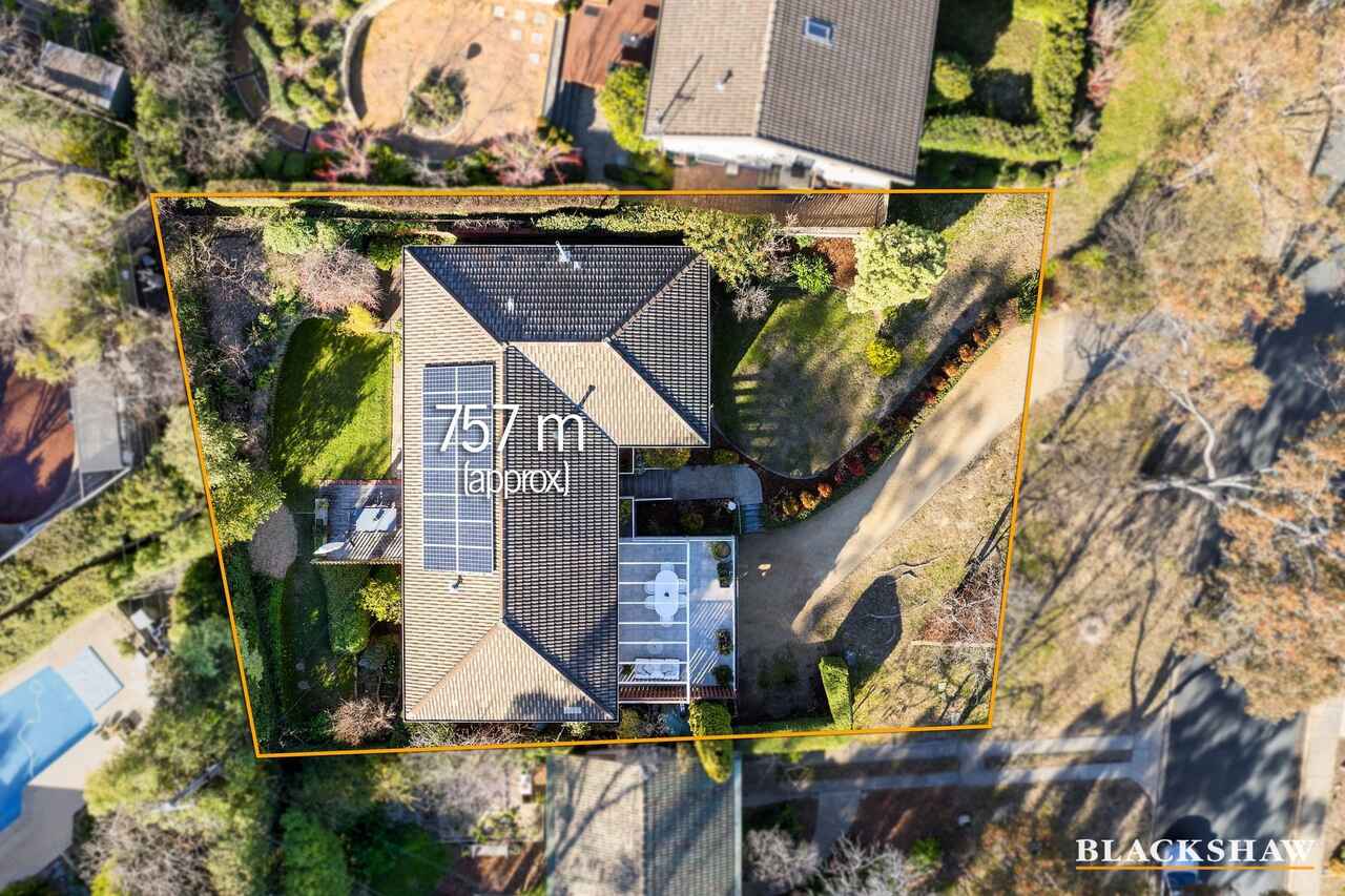 3 Curlewis Crescent Garran