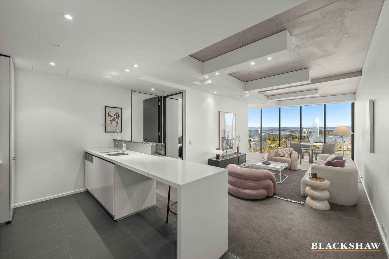 1107/19 Marcus Clarke Street City