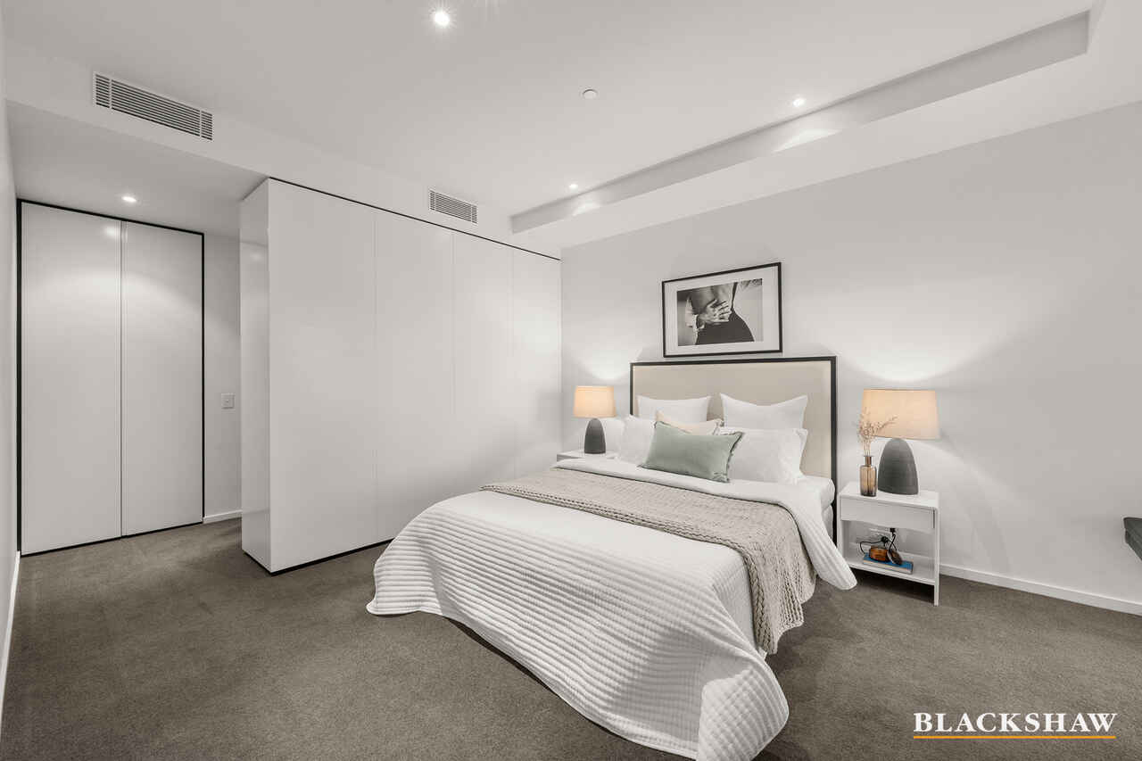 1107/19 Marcus Clarke Street City