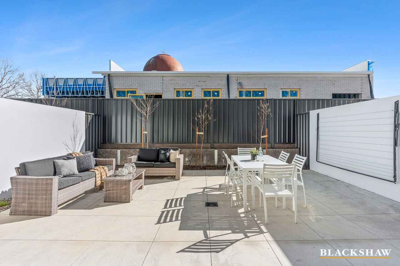 19/20 Leahy Close Narrabundah