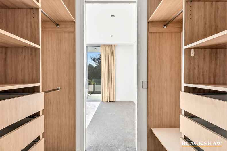 119/15 Coranderrk Street City