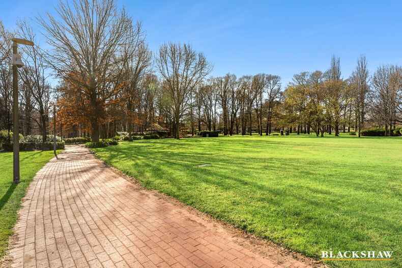119/15 Coranderrk Street City