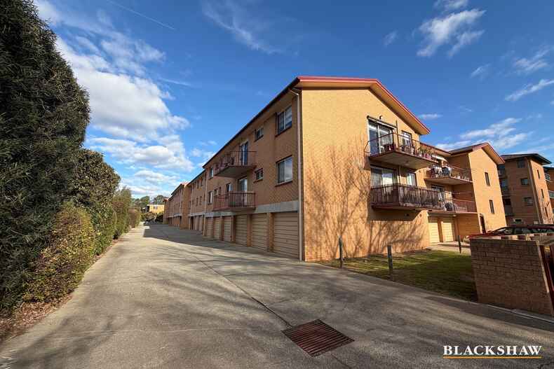 18/17 Mowatt Street Queanbeyan 18/17 Mowatt Street Queanbeyan