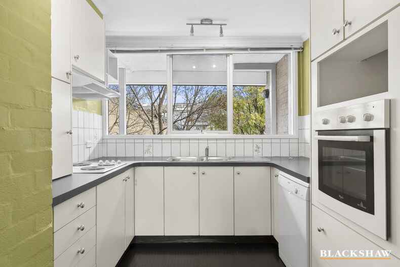 18/11 Howitt Street Kingston 18/11 Howitt Street Kingston