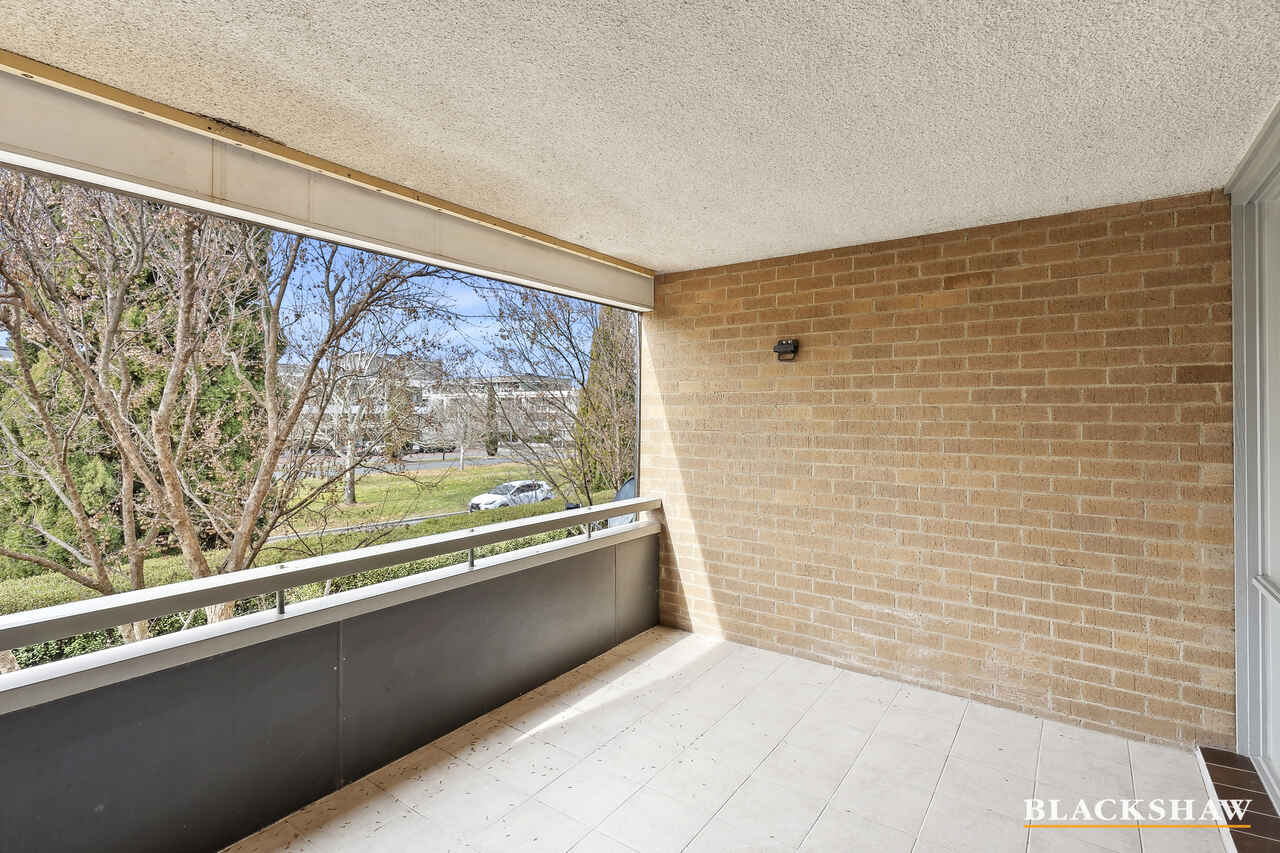 18/11 Howitt Street Kingston