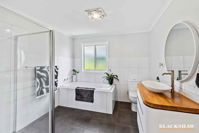 3 Wallarah Street Surfside 3 Wallarah Street Surfside