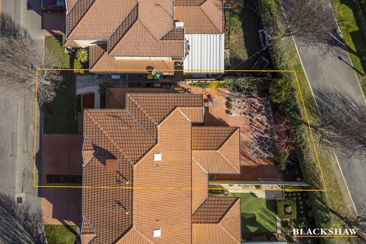 30/35 Edie Payne Close Nicholls