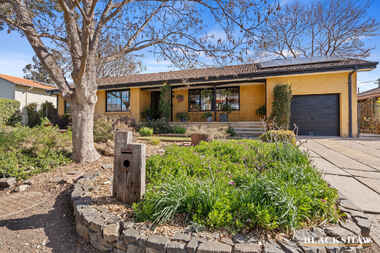 15 Fossey Street Holder 15 Fossey Street Holder