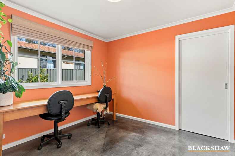 15 Fossey Street Holder 15 Fossey Street Holder