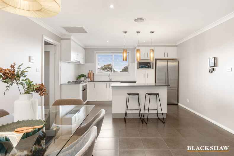 6 Swinney Street Casey 6 Swinney Street Casey