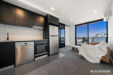 901/90 Swain Street Gungahlin 901/90 Swain Street Gungahlin