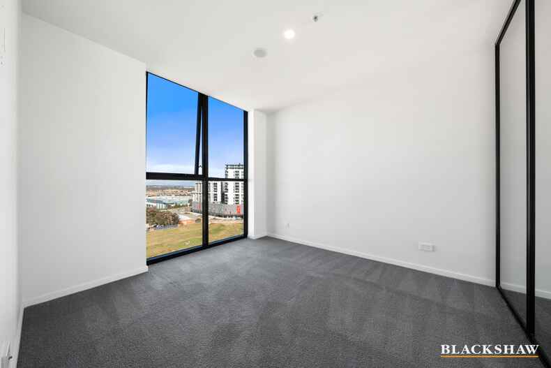 901/90 Swain Street Gungahlin