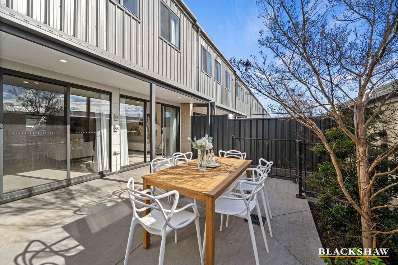 55/67 Negus Crescent Watson