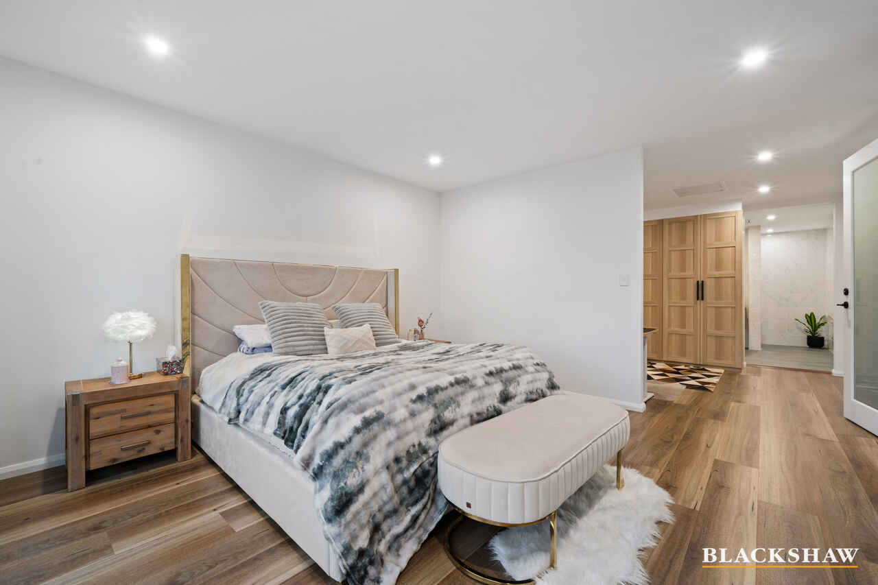 3 Lois Simpson Crescent Whitlam