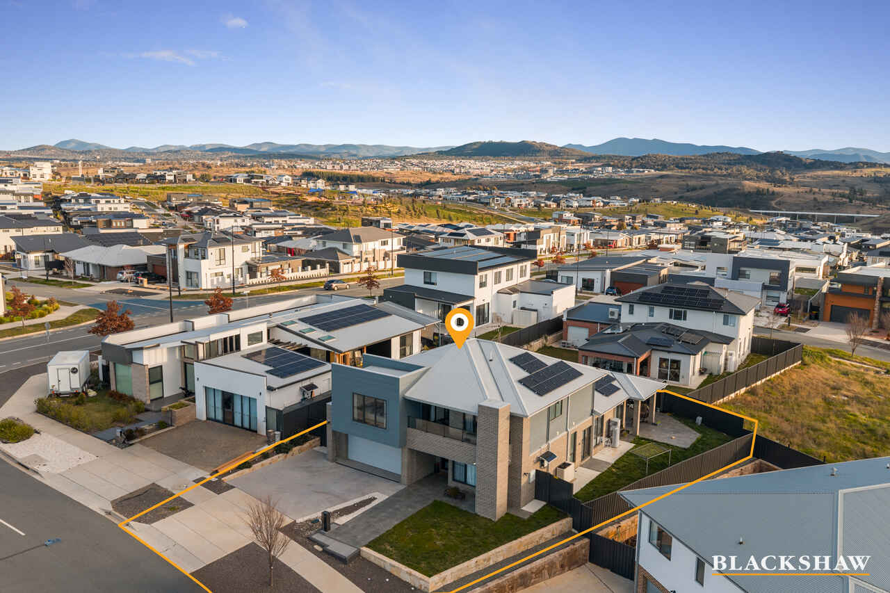 3 Lois Simpson Crescent Whitlam