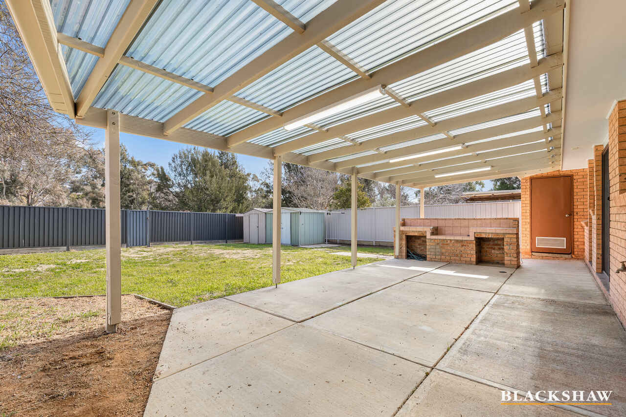 63 Sherwood Circuit Gordon
