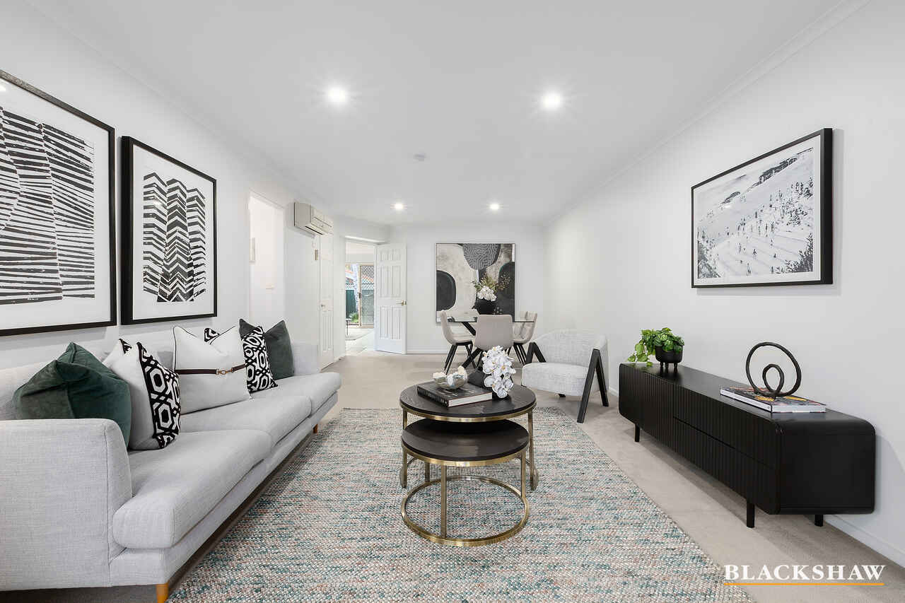 44/44 Jerrabomberra Avenue Narrabundah