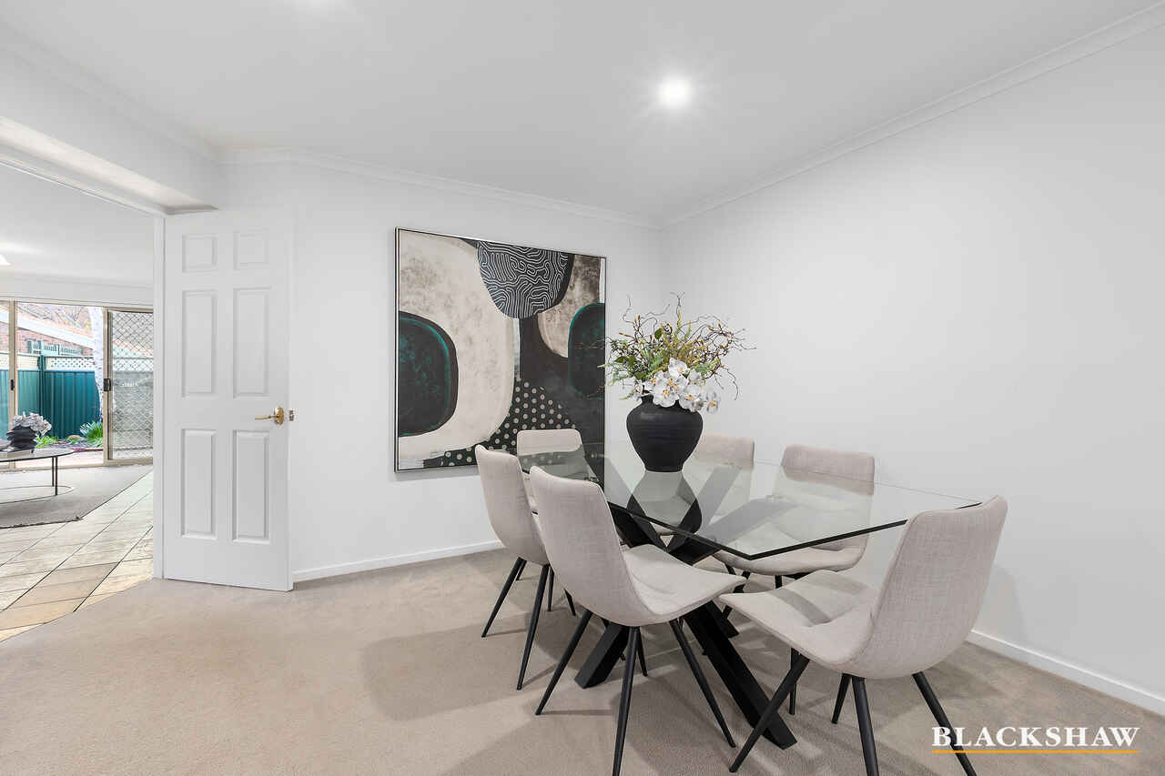 44/44 Jerrabomberra Avenue Narrabundah