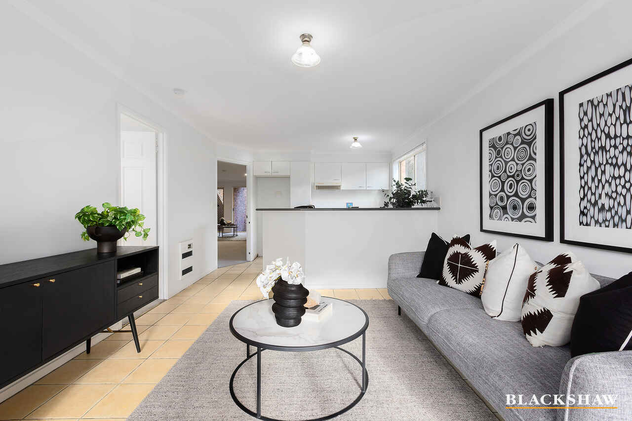 44/44 Jerrabomberra Avenue Narrabundah