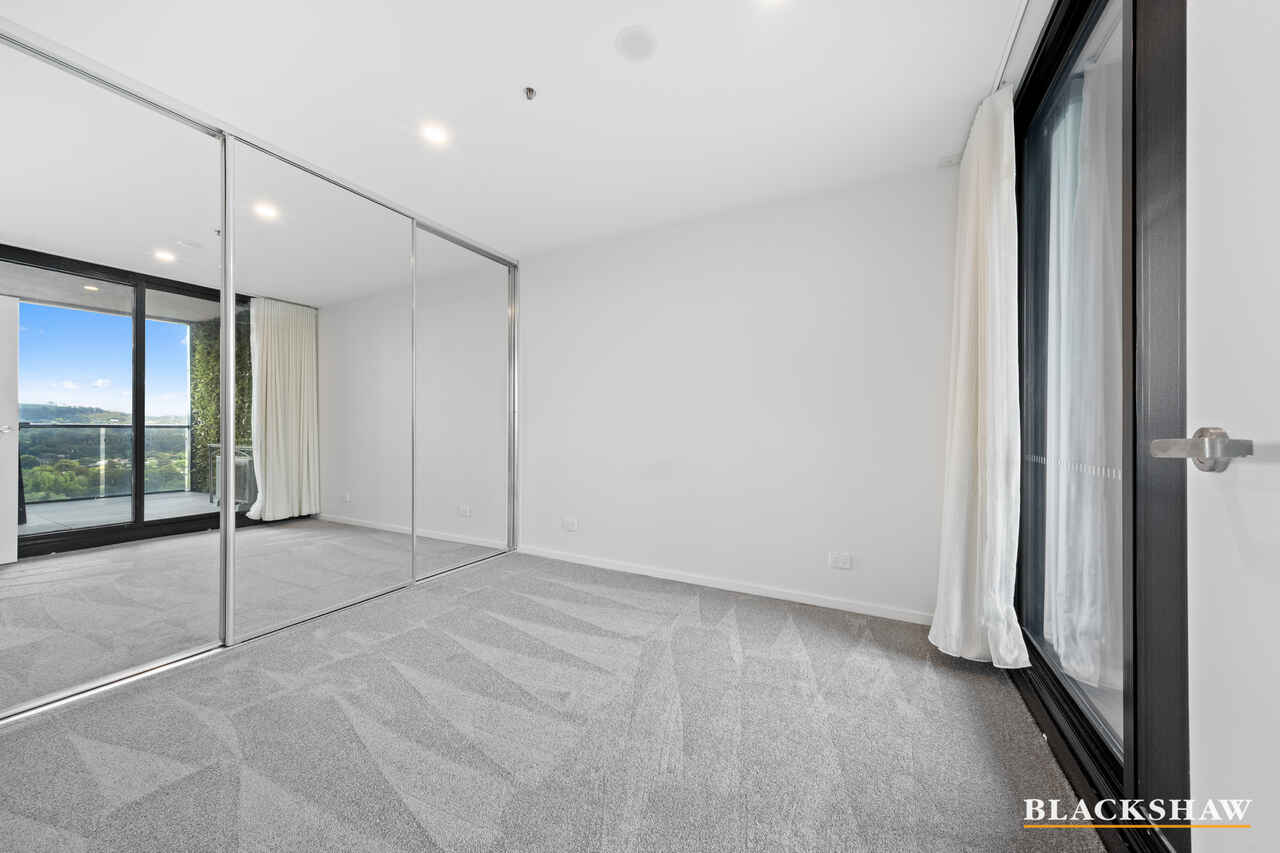 2301/15 Bowes Street Phillip