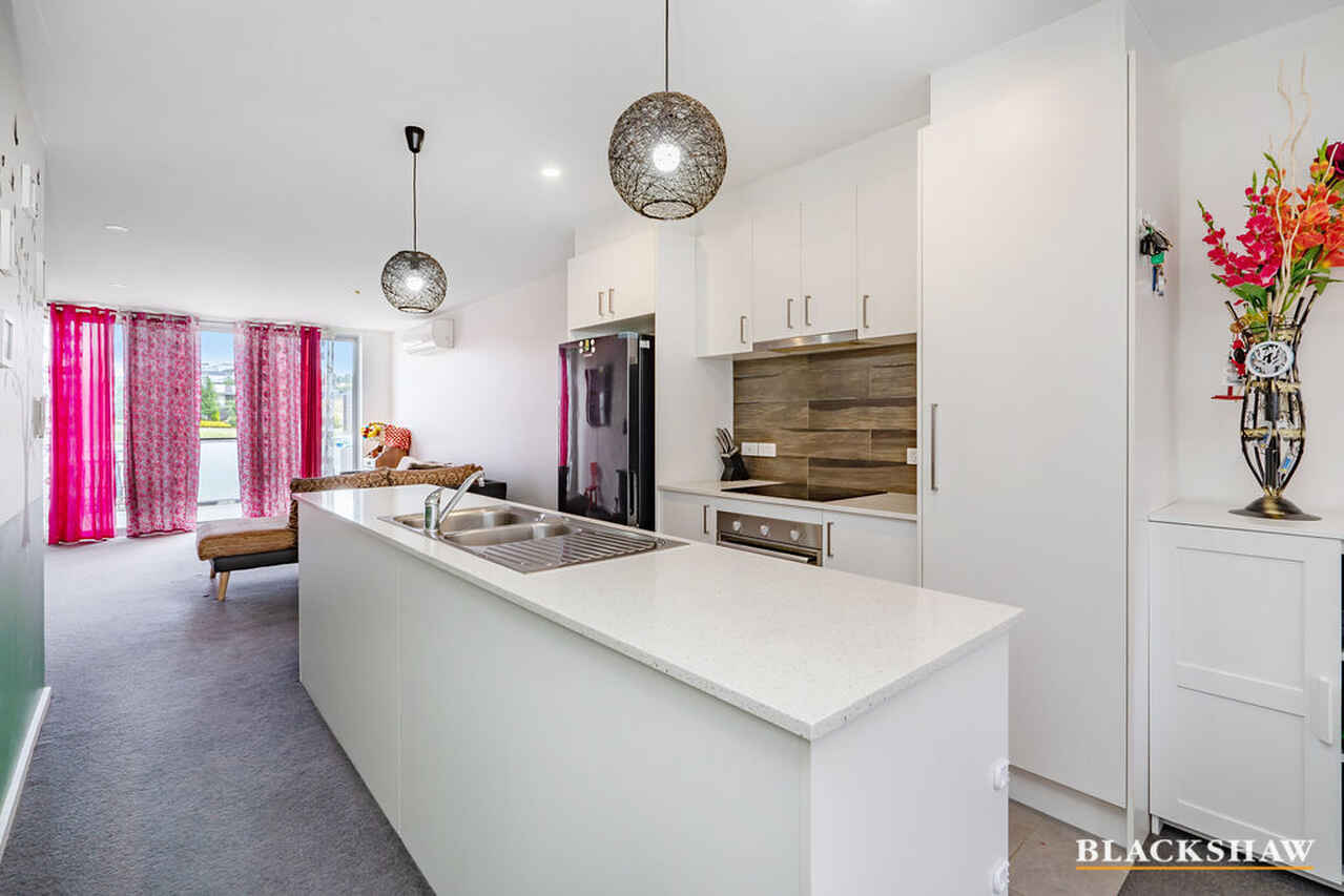 6/815 Horse Park Drive Amaroo
