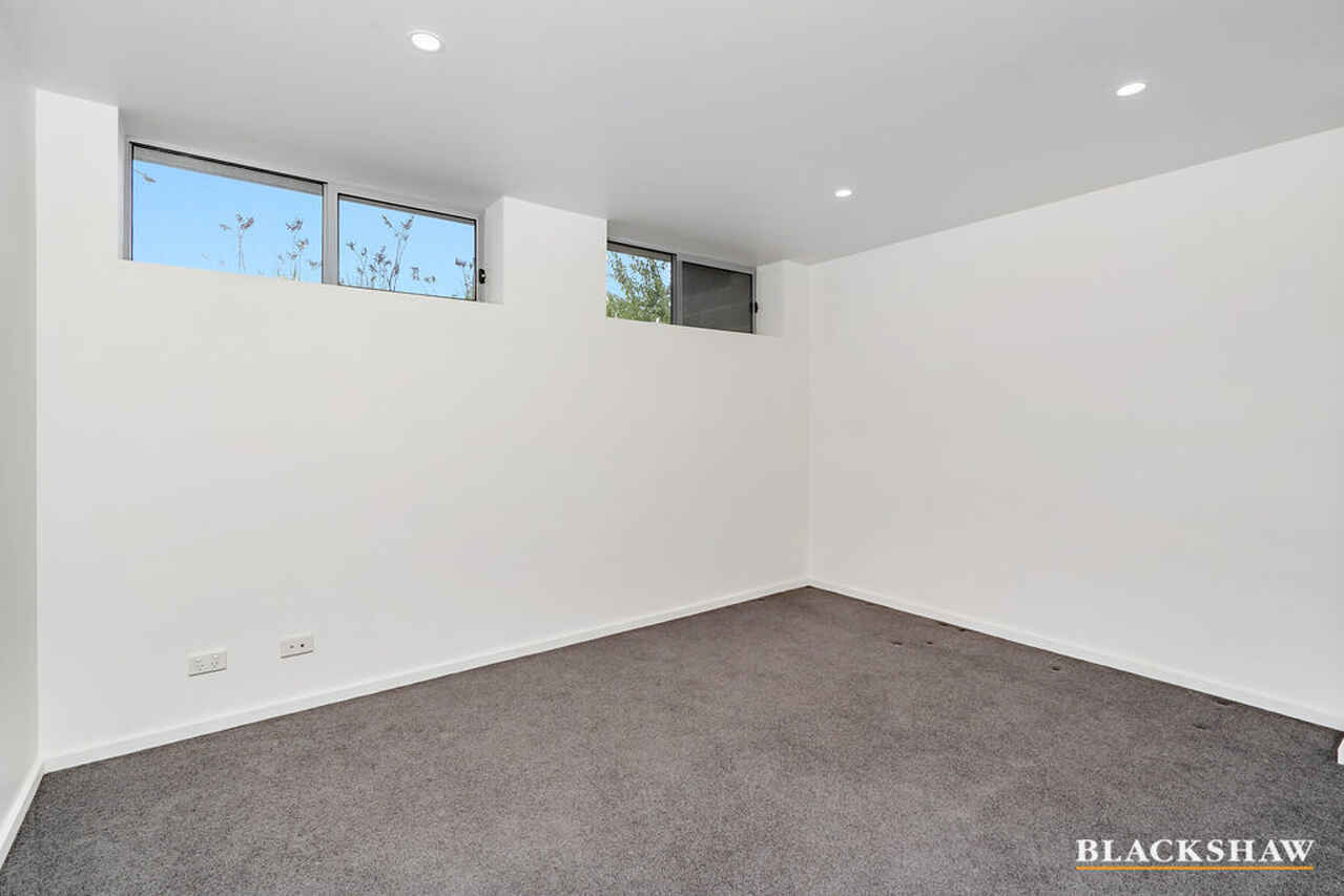 6/815 Horse Park Drive Amaroo