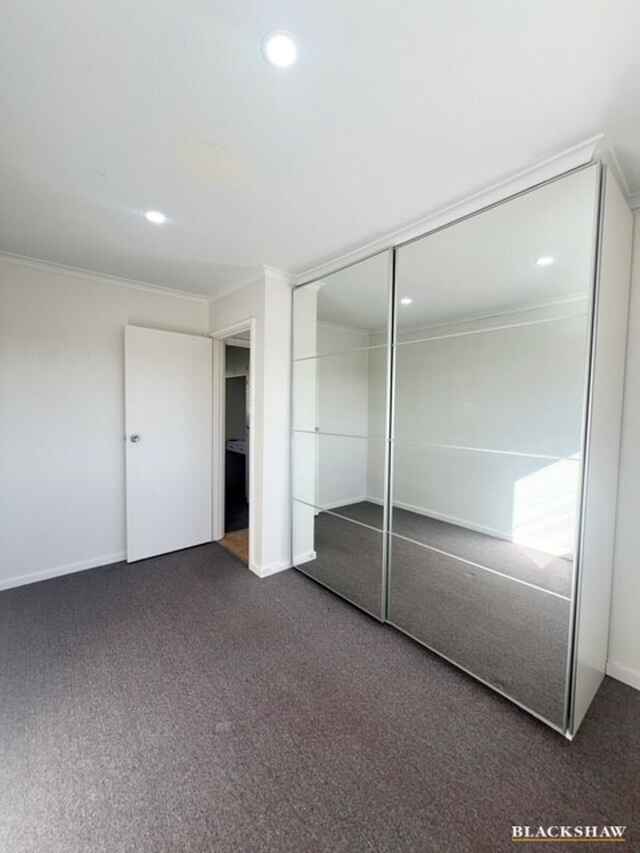 2/21 Morton Street Queanbeyan