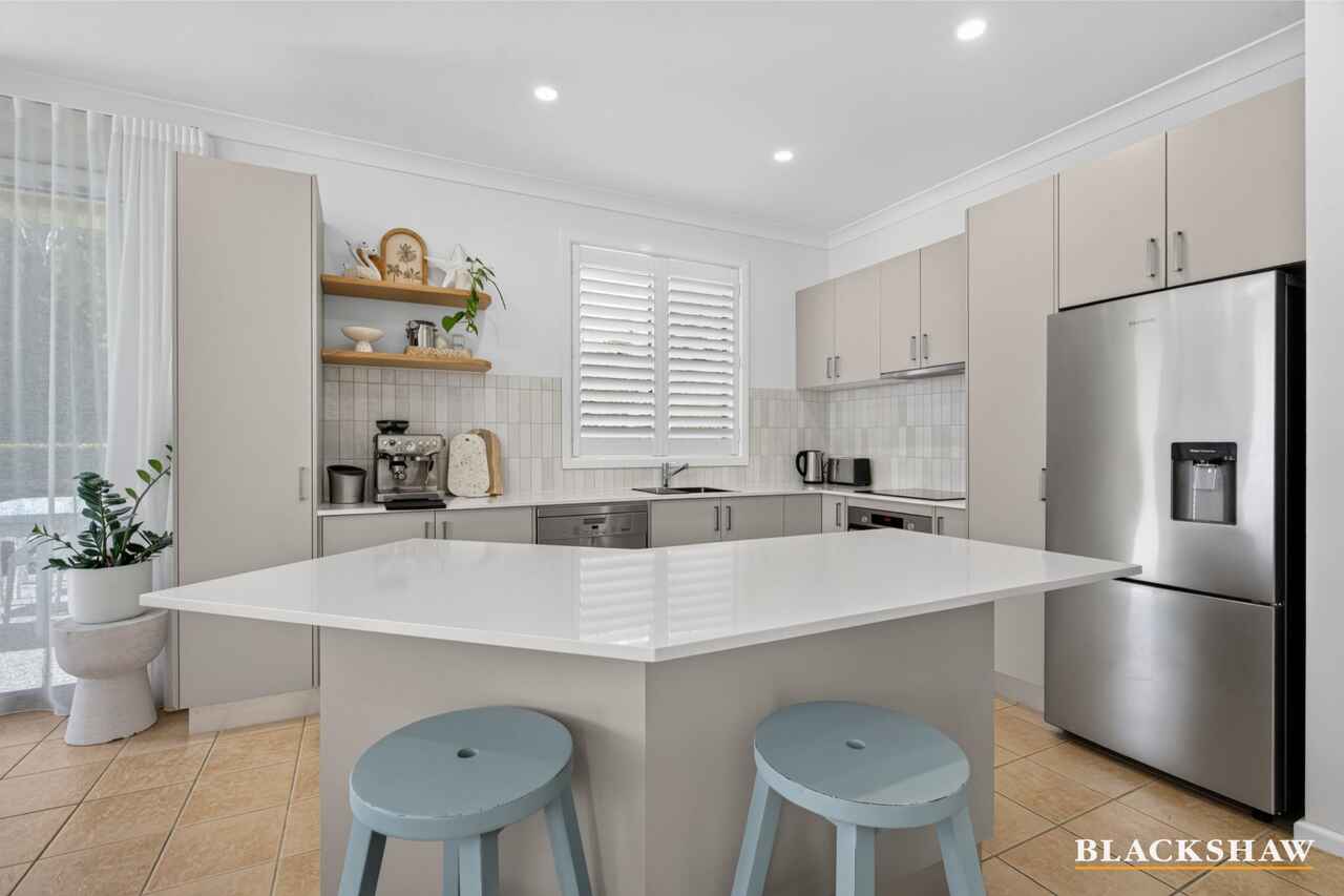 1/1A Myamba Parade Surfside