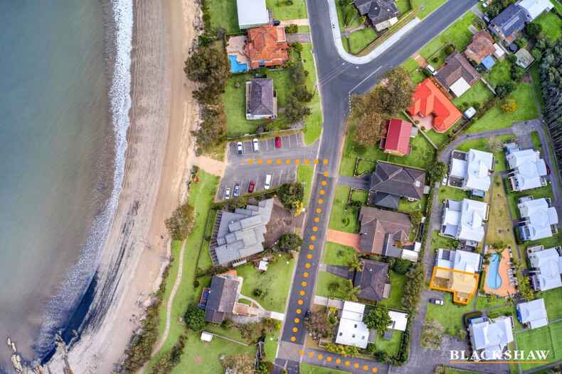 1/1A Myamba Parade Surfside 1/1A Myamba Parade Surfside