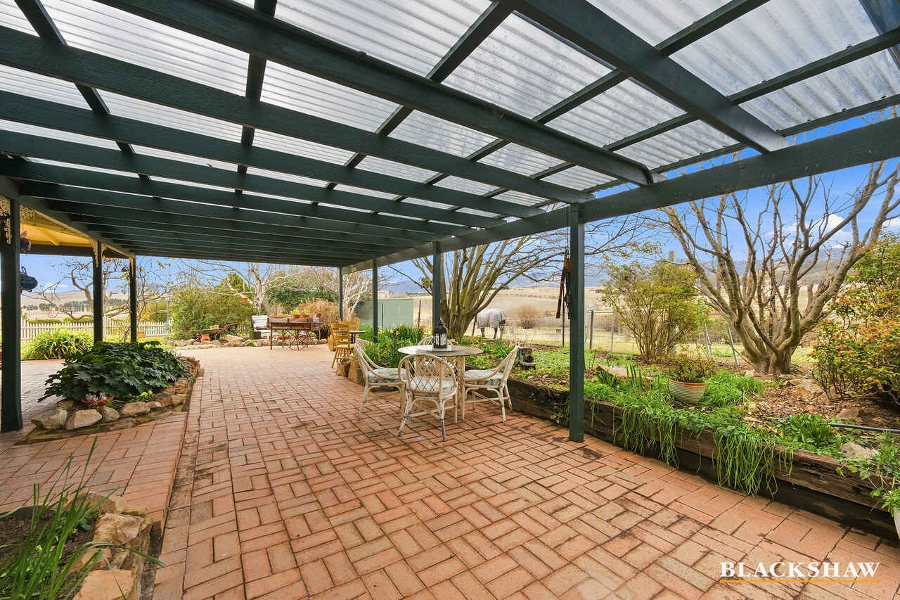 496 Micalago Road Michelago