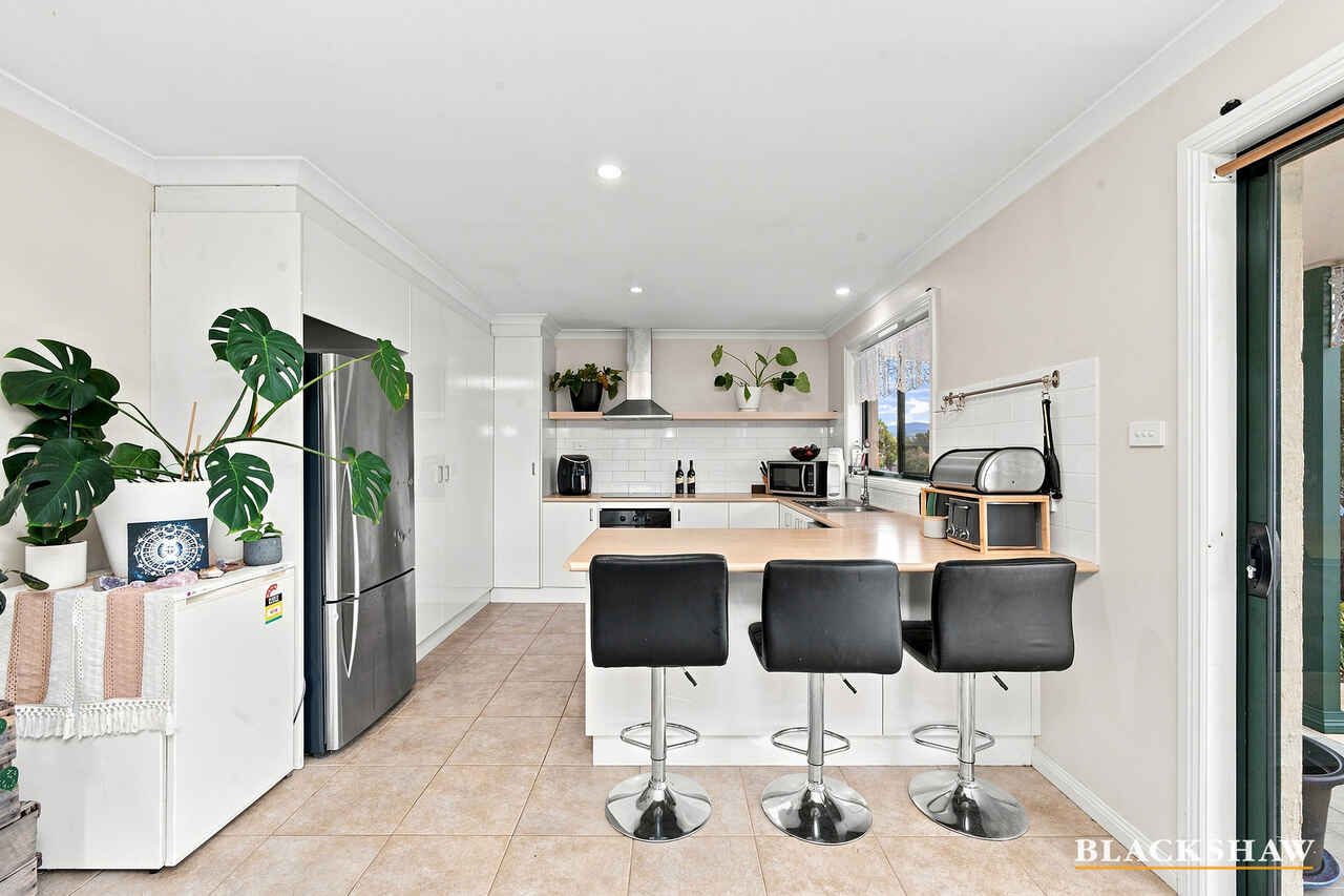 496 Micalago Road Michelago